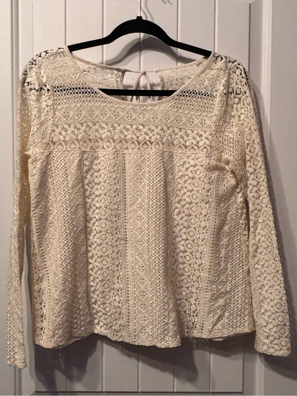 Hollister Cream Crochet Lace Long-Sleeve Women's Top